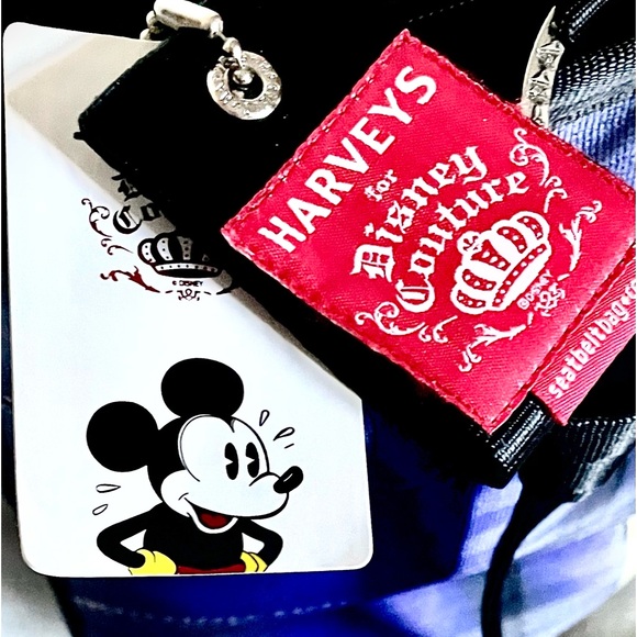 Disney’s 💯 AUTHENTIC!!!!!! evil queen Snow White tote new with tags collectible - Picture 4 of 6